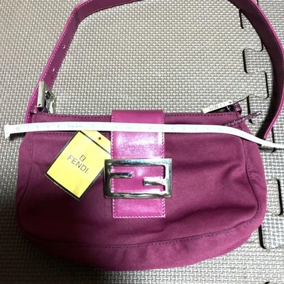 Bolso de Mano Fendi Mamma Bucket Pequeño Burdeos Jersey Tela Vintage Diseño Compacto Foto 1 de 4