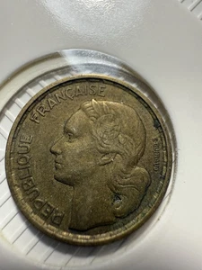 A HIGH GRADE AU 1952 B FRANCE 10 FRANCS COIN-JUL179 - Picture 1 of 2