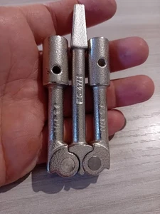 Chiave tripla originale Fs 47/1  ferroviere fs ferrovie dello stato Locomotiva - Foto 1 di 5