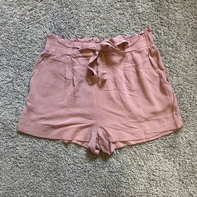 FOREVER 21 Mujer M Bolsa de Papel Pantalones Cortos Rosa/Rubor Corbata Cinturón Plisado Bolsillos Boho  Foto 1 de 3