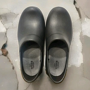 Crocs Arbeits Clogs schwarz rutschfeste rutschfeste Schuhe W7 M5 Crocs Lock Komfort - Bild 1 von 8