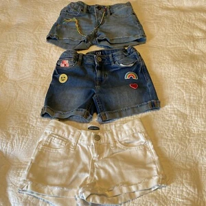 Girls Shorts Bundle 1 Gap , 1 Old Navy , 1 Lucky Brand Size 7 - Picture 1 of 6