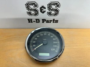 Genuine Harley-Davidson Softail Dyna Touring 5in Speedometer MPH 67033-04B - Picture 1 of 3