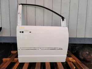 2011 2012 2013 2014 2015 2016 2017 DODGE GRAND CARAVAN FRONT RIGHT DOOR SHELL - Picture 1 of 12