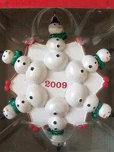 NUEVO EN CAJA SELLO REDBOX 2009 RESINA MUÑECO DE NIEVE SNOWLAKE adorno - Imagen 1 de 1