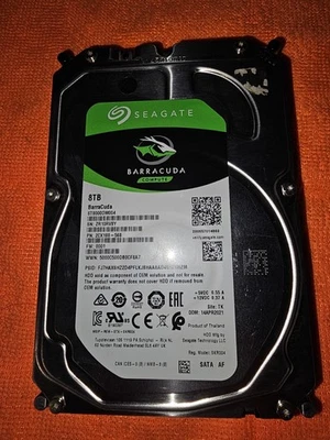 Seagate BarraCuda 8TB Internal HDD 3.5in SATA 6 Gb/s 5400 RPM (ST8000DM004) - Image 1 of 4