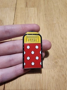 Disney Mülleimer Pins, Minnie Mouse, gebraucht aber top Zustand, 2025 - Bild 1 von 3