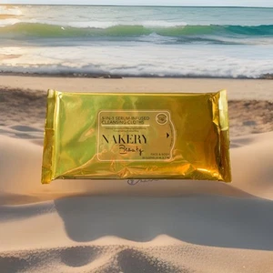 Nakery Beauty 5-in-1 Serum-Infused Cloths for Face & Body 30 wipes New & Sealed - Picture 1 of 2