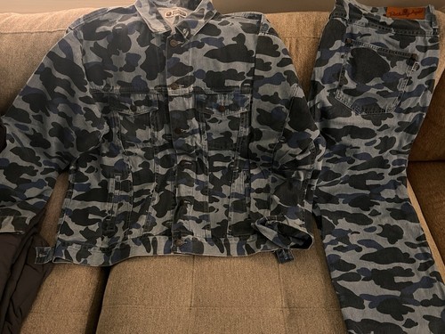 A BATHING APE (BAPE) GIACCA PANTALONI A Bathing Ape colore mimetico denim indaco chiaro taglia XL SET NIKE ASICS