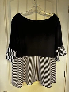 SHEIN Curve Size 2XL TOPw/Bell Sleeves/Peplum - Picture 1 of 7