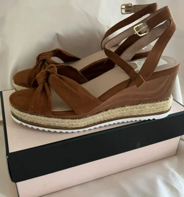 Sandalias Bellini de cuña con acento de yute Heela BCBGENERATION talla 9M nuevas con etiquetas Foto 1 de 4