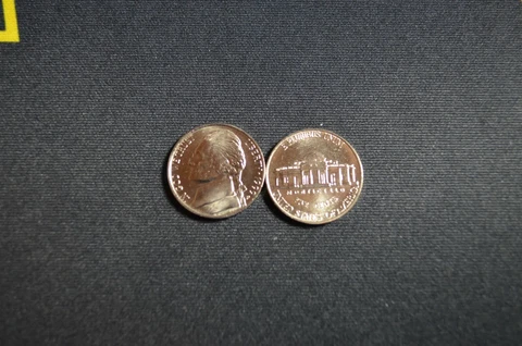 1999 P UNCIRCULATED JEFFERSON NICKEL FROM A SEALED BANK ROLL FREE SHIPPING Cover