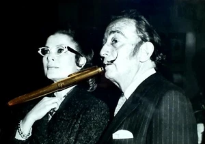 DALI*PRINZESSIN*GRACE*KELLY*PARIS*FOTO*1967*EXPO*HOTEL*MEURICE*SILBER*SELTEN - Bild 1 von 2