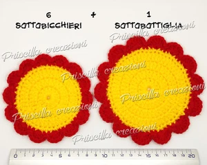 6 Sottobicchieri + 1 Sottobottiglia all'uncinetto a forma di fiore - Foto 1 di 5