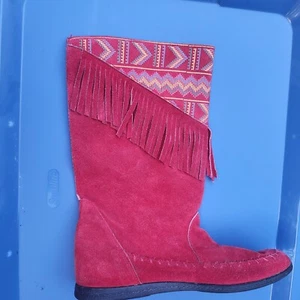 RED Suede Moccassin Boots Fringe stitching Around Toe to 3/4 Bk  Spain Womens 8 - Picture 1 of 15
