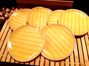 Set of 6  Threshold Summer Coastal Melamine 8.5” Salad Plates ~ Yellow Stripe - Foto 1 di 4