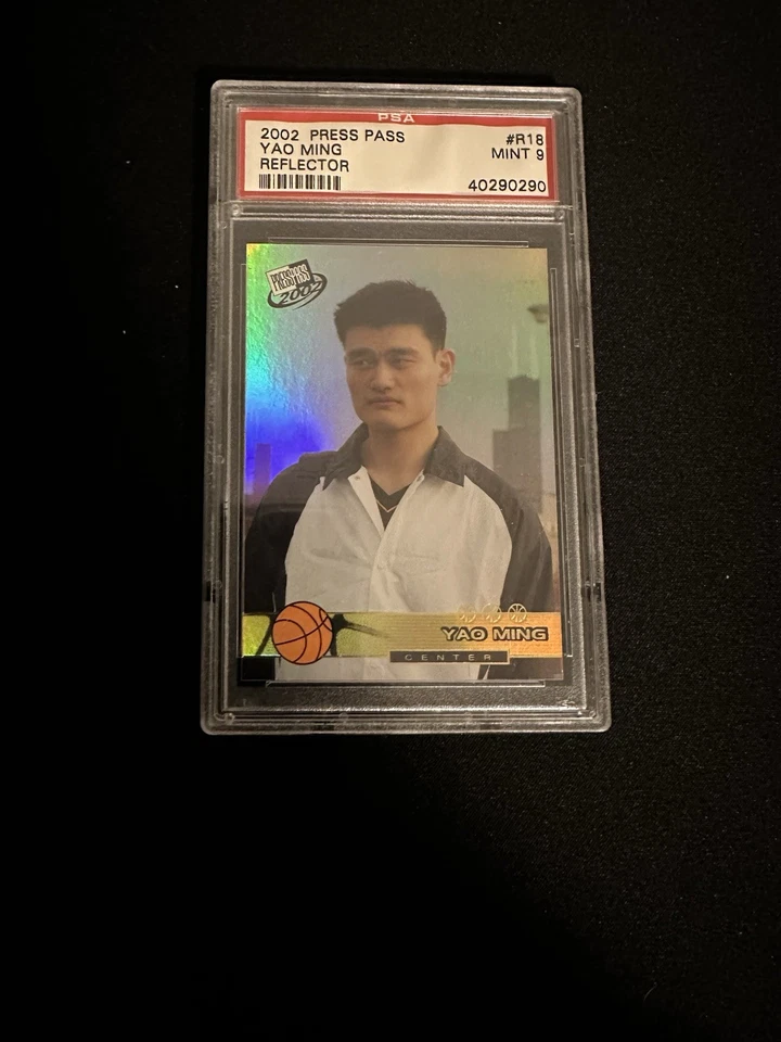 2002 Press Pass Yao Ming #R18 refrator /500 - HOF - PSA 9 - Imagem 1 de 2
