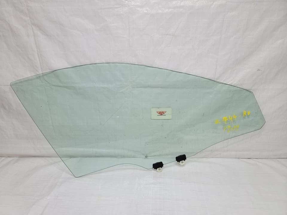 2017-2024 Mazda CX-5 Front Right Passenger Side Door Window Glass KB7W-58-510 - Image 1 of 4