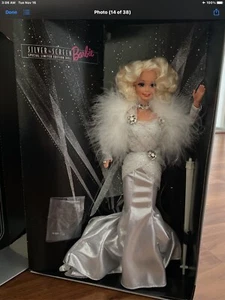 Barbie Doll special Ltd FAO Schwartz Silver Screen 1993 NRFB #11652 BEAUTIFUL - Picture 1 of 5