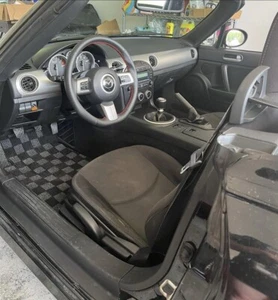 Tapetes delanteros a cuadros MX5 Clubsport P2M para Mazda Miata 2006-15 NC - Imagen 1 de 6