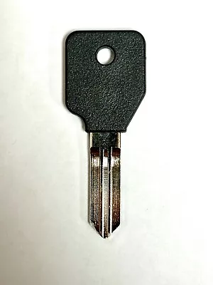 CAJA FUERTE PARA GABINETE DE PISTOLA APILABLE / CENTINELA, UNA LLAVE EN BLANCO, BD955 Foto 1 de 4