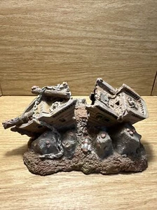 Boat Treasure Ship Shipwreck Fish Tank Aquarium Decoration Decor Guppy - Picture 1 of 6