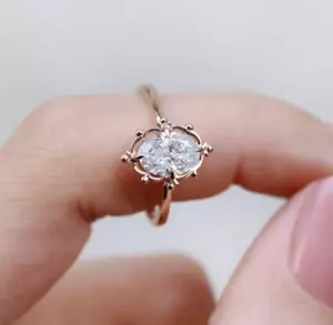 AAA Ovalschliff Moissanit 1,5 kt weißer Verlobungsring 10 kt Gelbgold - Bild 1 von 9