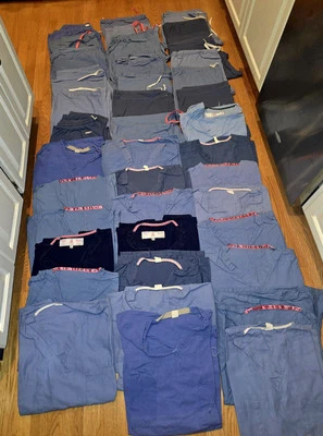 Exfoliantes vintage para hombre grandes y XL - 21 tops y 19 pantalones - azules  Foto 1 de 4