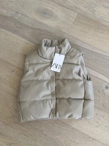 Zara Girls Faux Leather Puffer Vest Beige Size 6-7 years - Picture 1 of 3