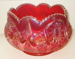 VINTAGE INDIANA RUBY RED CARNIVAL GLASS BOWL IRIDESCENT PINWHEEL DESIGN NR - Picture 1 of 9