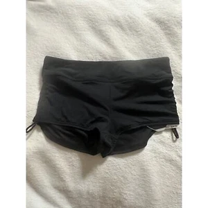 TYR Girls Black Swim Shorts, Size M/8 - Picture 1 of 3