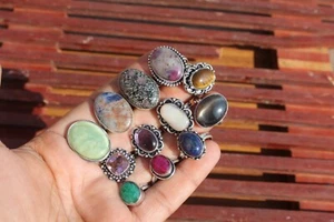 Lote de 10 anillos de mezcla de piedras preciosas hippie/anillos de estilo vintage/anillo para mujer/regalo - Imagen 1 de 2