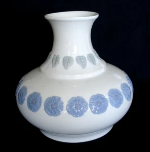 JARRÓN DE PRIMAVERA DE PORCELANA LLADRO # 4709 9,25 IN ALTO RETIRADO 1975 - Imagen 1 de 7