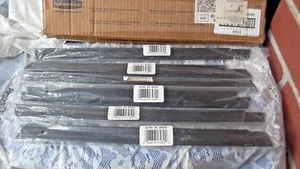 Rubbermaid X6 Q18000BK00 18" Black Hook And Loop Replacement Strips Q560 Hygen - Picture 1 of 4