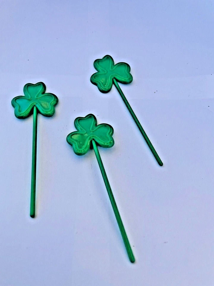 Paquete de 25 selecciones de cupcakes de plástico Shamrock Irish (S) Foto 1 de 1