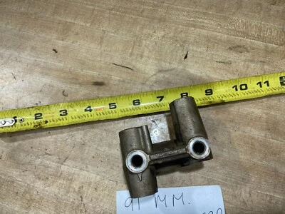 MITSUBISHI MIGHTY MAX 3.0 1987-1996 TAPA LEVA MEDIA LARGA Foto 1 de 4