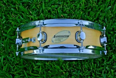 LUDWIG 13 英寸天然 LACQUER PICCOLO SNARE DRUM 适用于您的 DRUM 套装! 批量 Q143 — 第 1/4 张图片