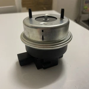 98-07 Jeep G Cherokee / 97-04 Dodge Ram Cruise Control Servo Vacuum 4669979 OEM - Picture 1 of 6