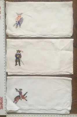 Lot 3 Porte Serviettes Ancien Brodées Personnage - Photo 1/4