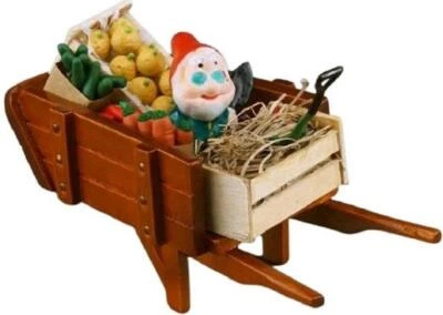 Carretilla para casa de muñecas con gnomo y producir accesorio de jardín en miniatura 1:12 Foto 1 de 4