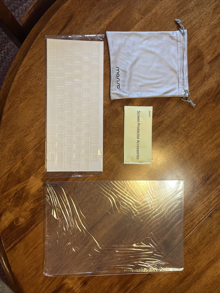 Keyboard Cover Skin And Screen Protector for Macbook Air 13.6 M3 - Image 1 of 1