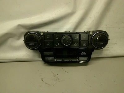 2017 - 2020 Chevrolet Tahoe AC Heater Temperature Control Unit OEM - Image 1 of 4