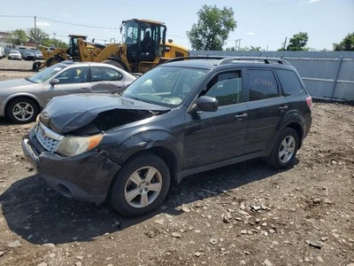 Used Windshield Wiper Motor fits: 2013 Subaru Forester assembly Grade A - Image 1 of 4