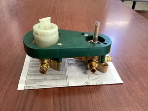 NEW Moen U232CXS M-core With 2F/3F Transfer Valve Cold PEX B54 - Picture 1 of 4