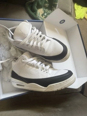 Zapatillas Jordan 3 Retro SP x Diseño Fragmento Talla 9.5 Foto 1 de 4