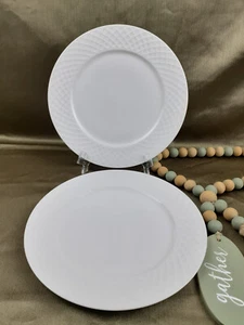 Mikasa Trellis Salad Plates - Set of TWO - 9" - NEW (Other) - Foto 1 di 4
