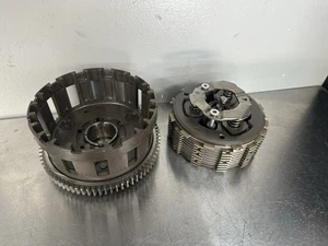BMW S1000RR 2020-2023 CESTA EMBRAGUE PLACAS DE FRICCIÓN RESORTE PLATA STOCK - Imagen 1 de 7