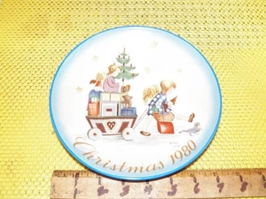 1980 Limited Edition HUMMEL Christmas Plate "PARADE INTO ENGLAND" - West Germany - Picture 1 of 4