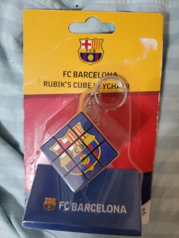 Rare FC Barcelona - Club Crest Rubik's cube KeyChain edition New Cover