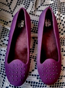 WEIL Orthaheel Technology NEW 7.5M / 38.5 leather flat SHOES NWOB plum purple - Picture 1 of 7